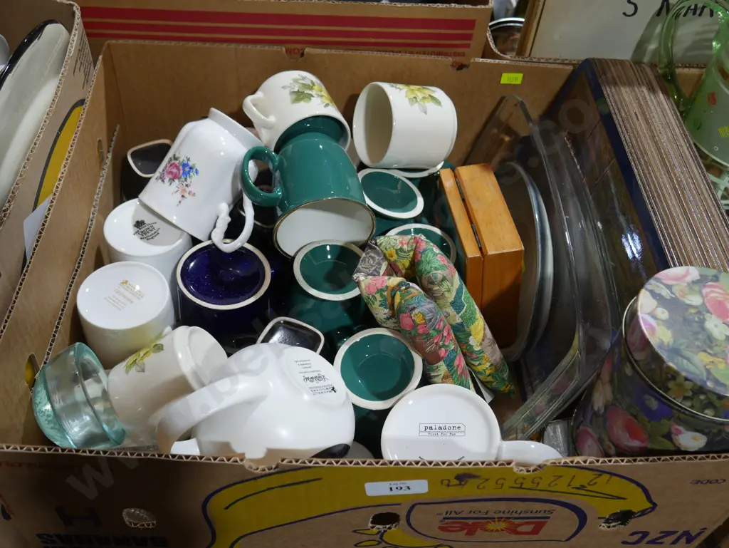 Cups, placemats etc Image 1++