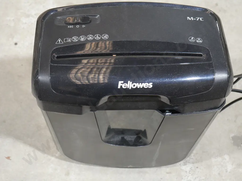 Paper shredder Image 1++