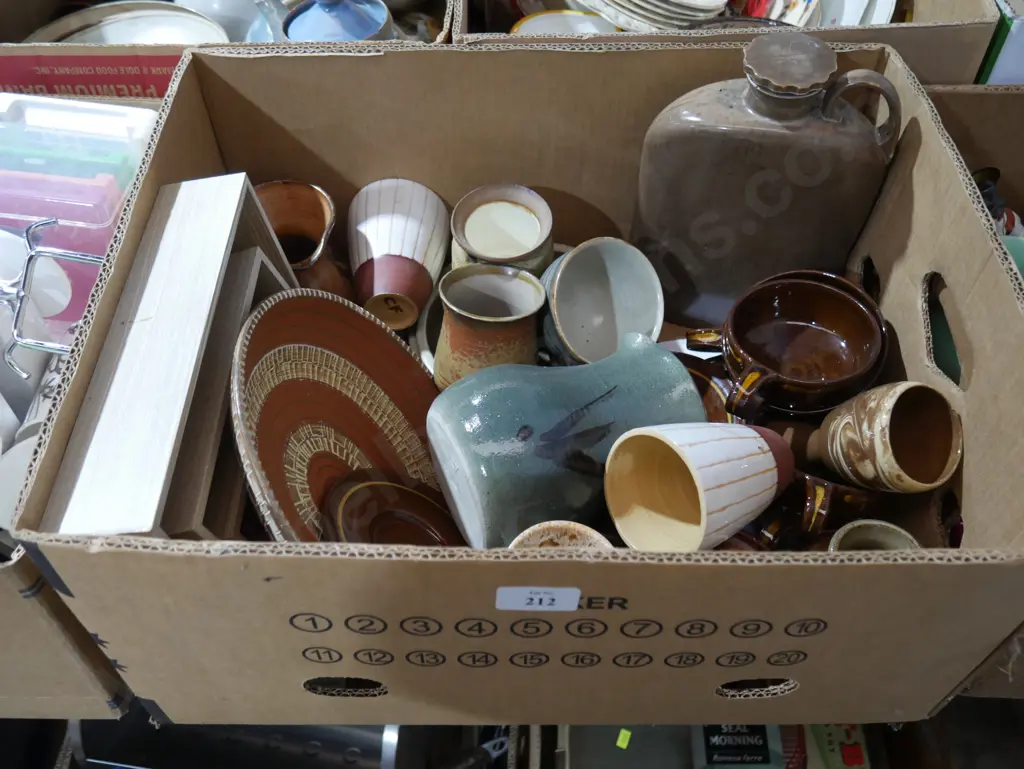 Assorted pottery Image 1++