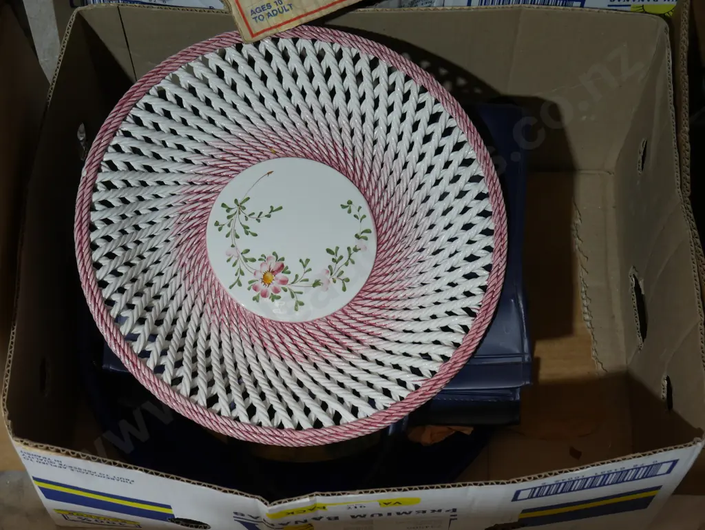 Handbag, platters Image 1++