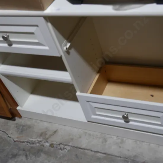 Storage unit