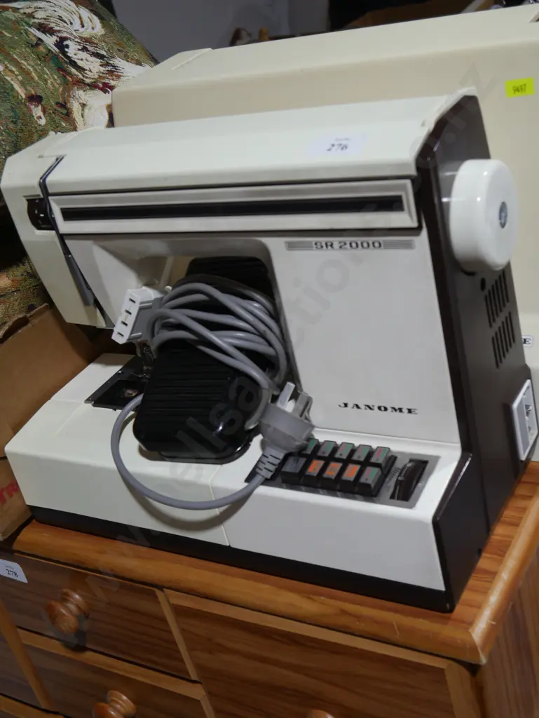 Janome sewing machine Image 1++