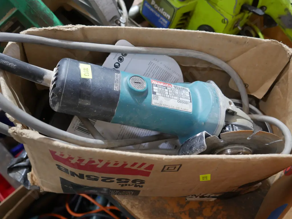 Makita angle grinder Image 1++