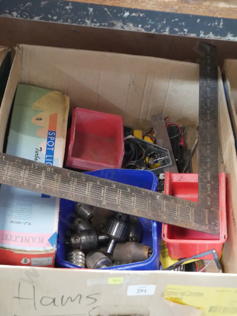 Garage sundries Image 1++