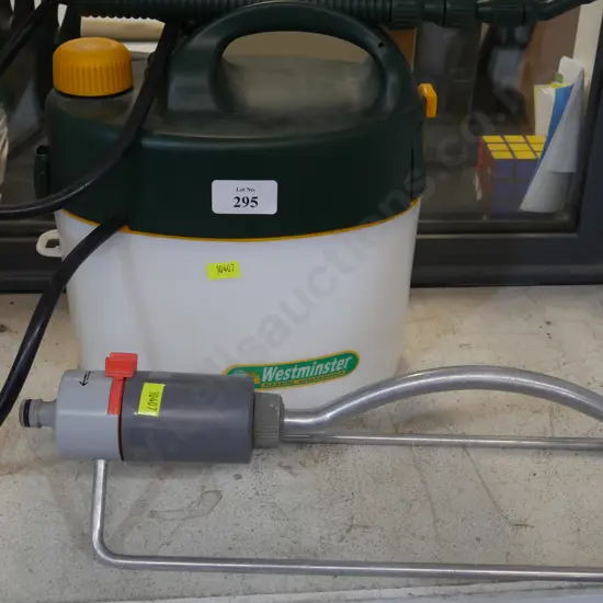 Garden sprayer, water sprinkler