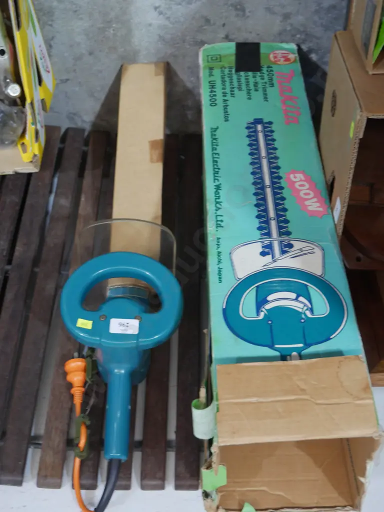 Makita hedge trimmer Image 1++