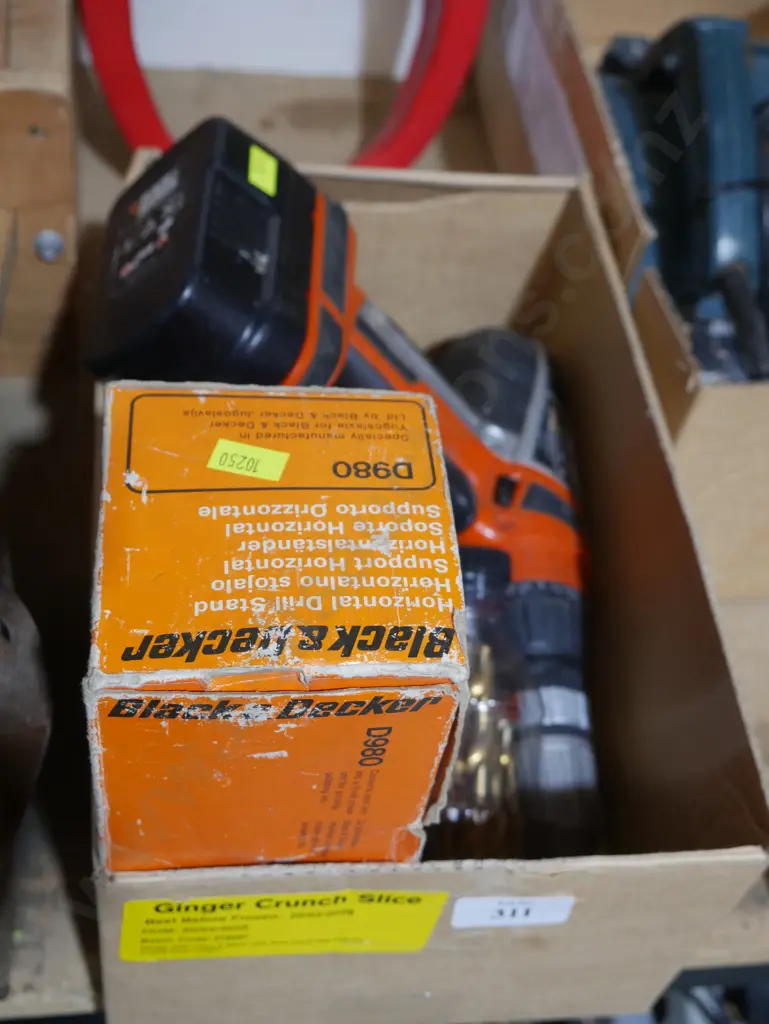 Black and decker drill, drill bits Image 1++