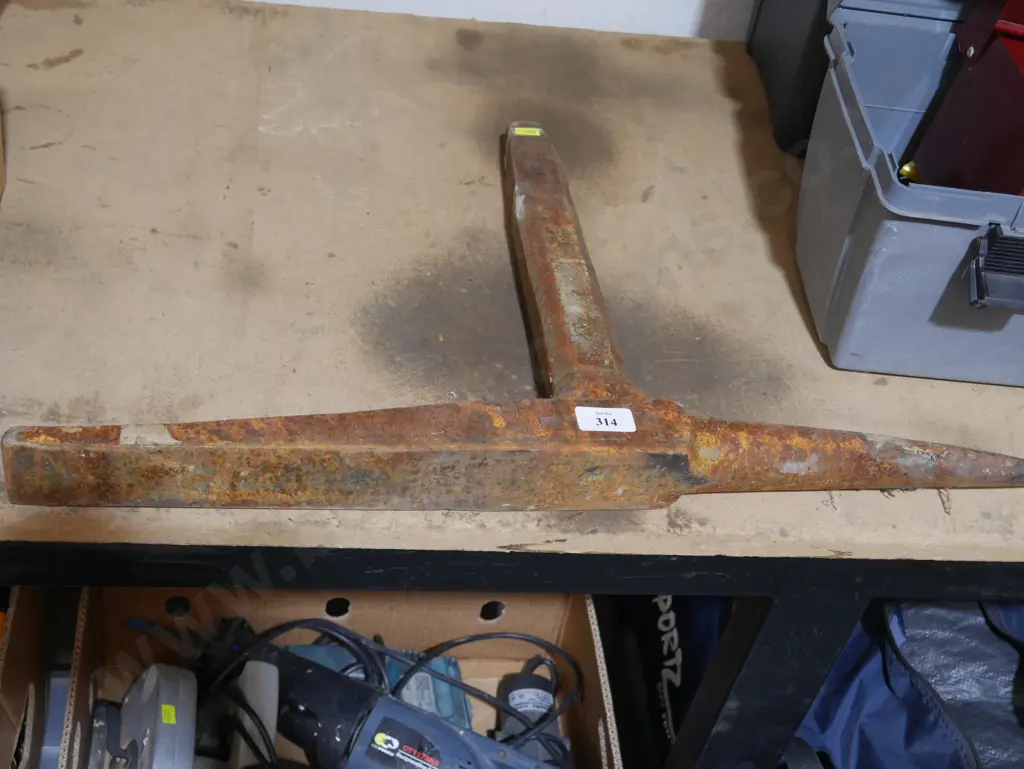 Anvil Image 1++