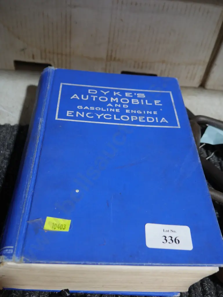 Dykes Automobile and Gasoline engine Encyclopaedia Image 1++