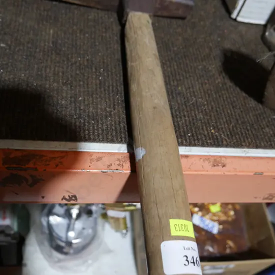Hammer