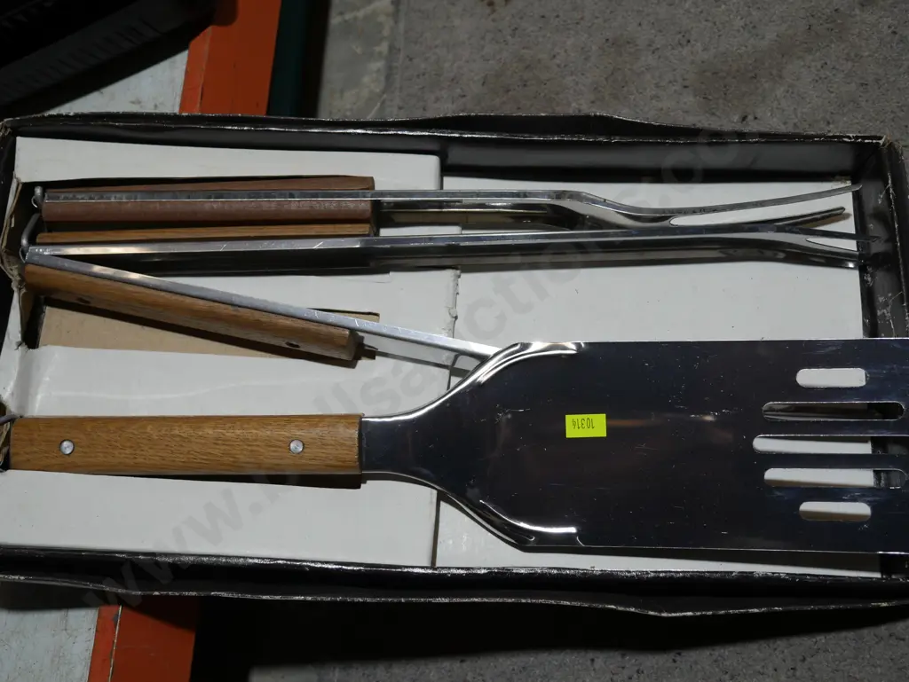 BBQ tools Image 1++