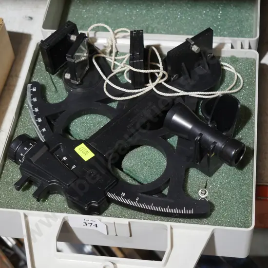 Sextant