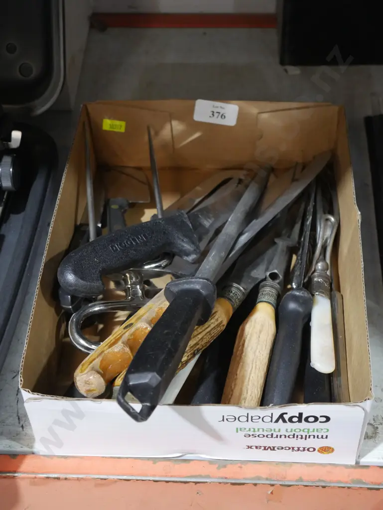 Assorted knives etc Image 1++