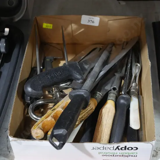 Assorted knives etc