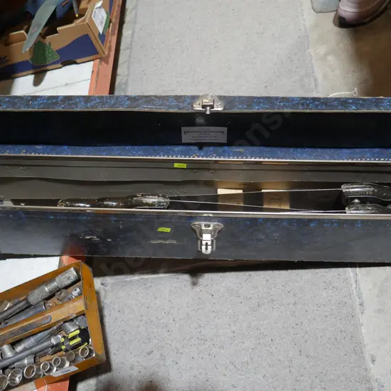 Hand saws and case