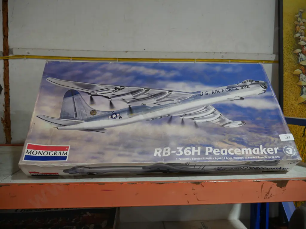 Rb-36h Peacemaker model plane kitset Image 1++