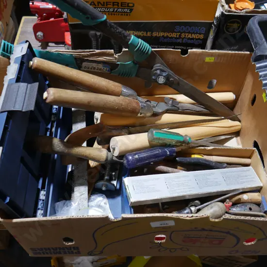 Screwdrivers, loppers etc