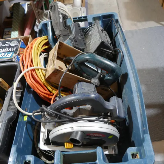 Assorted electrical tools