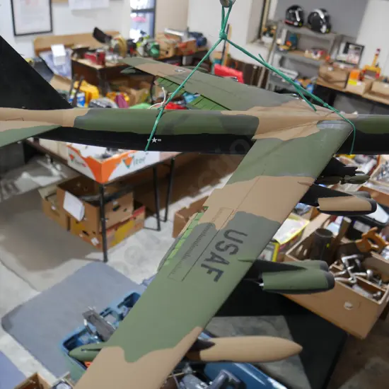 Model plane
