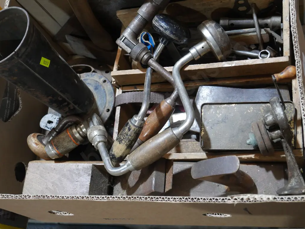 Assorted workshop tools Image 1++