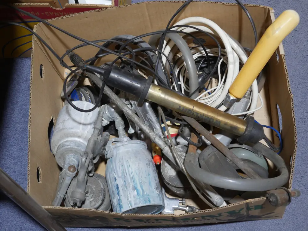 Paint spray guns etc Image 1++