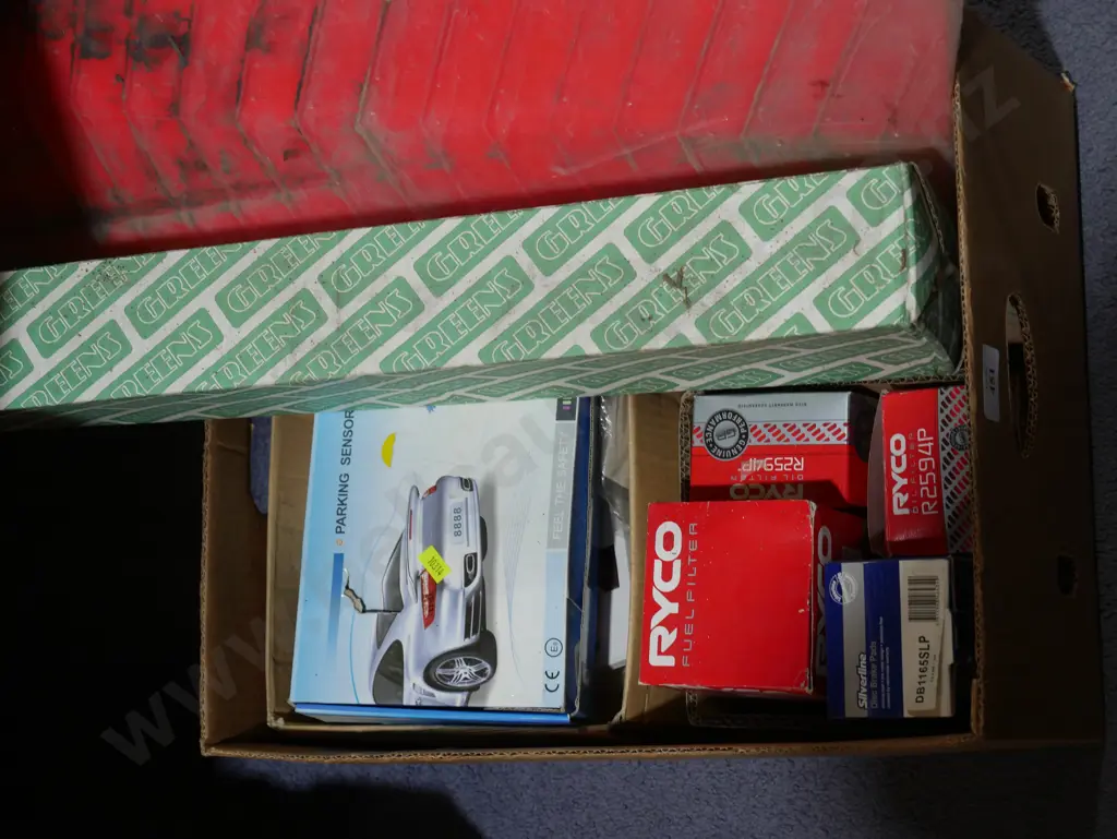 Oil filters, parking sensor system, grip mats etc Image 1++