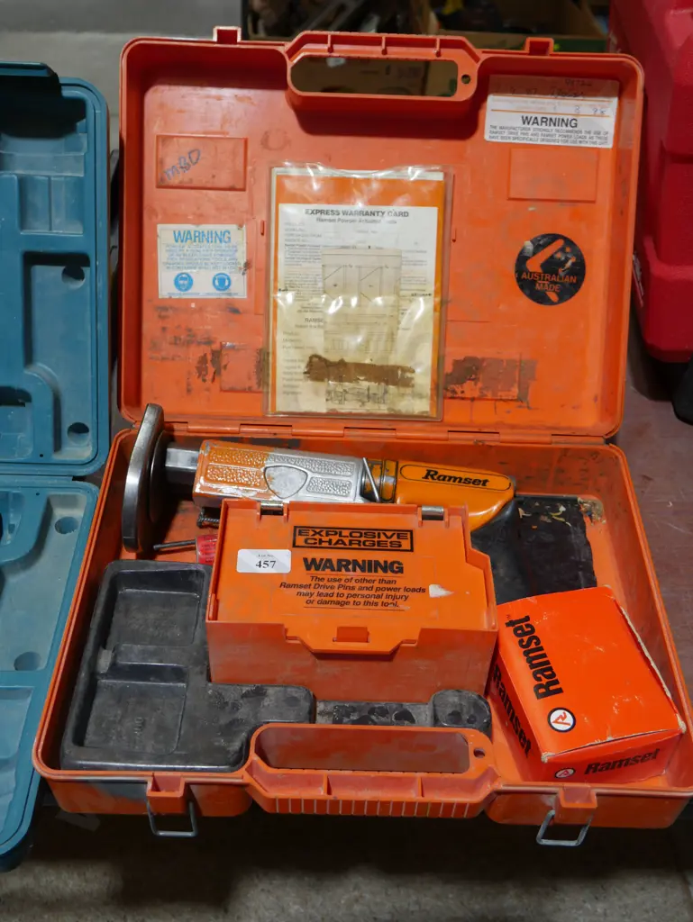Ramset nail gun Image 1++