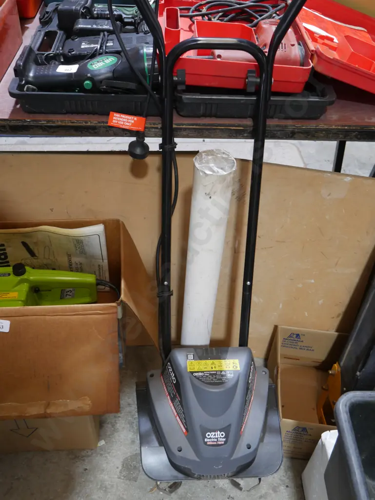 Ozito electric tiller Image 1++