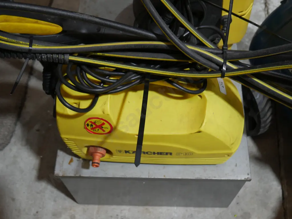 Karcher water blaster Image 1++