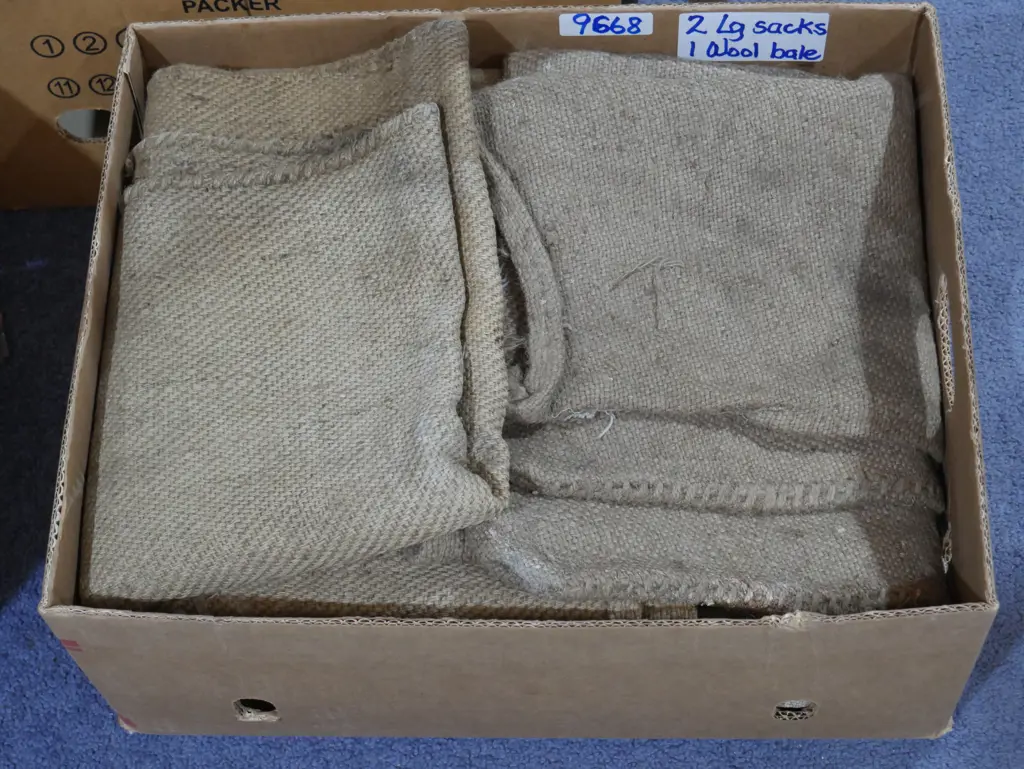 Sacks Image 1++