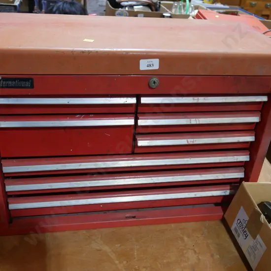 Large tool box