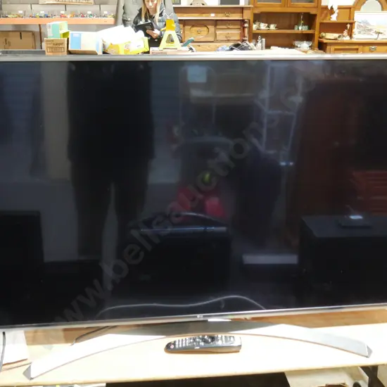 LG 49-in TV