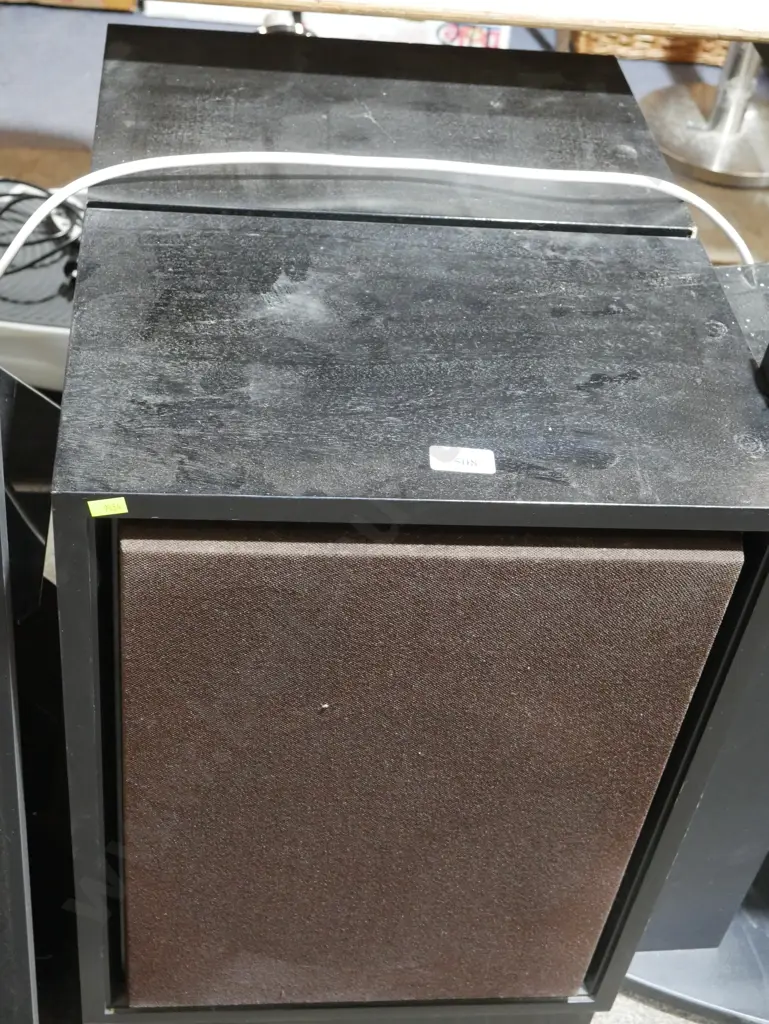 Two stereo speakers Image 1++