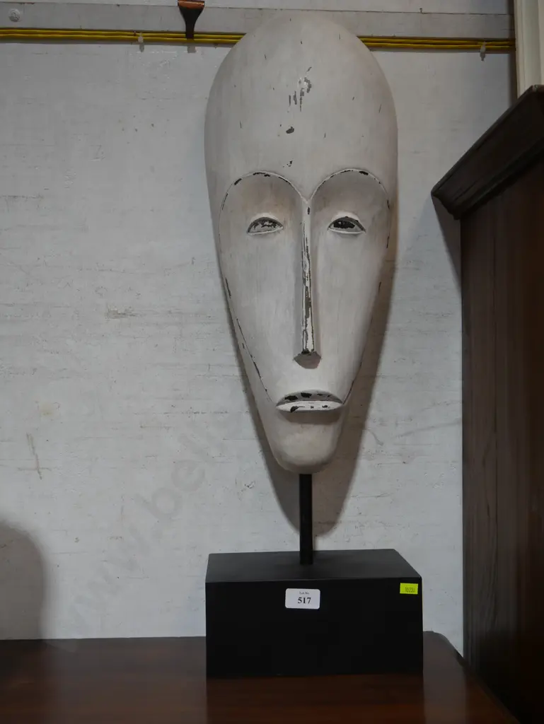 Face sculpture Image 1++