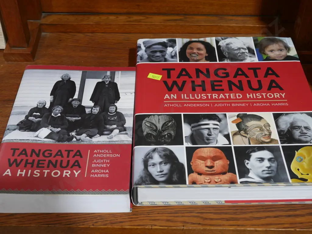 Tangata Whenua books Image 1++