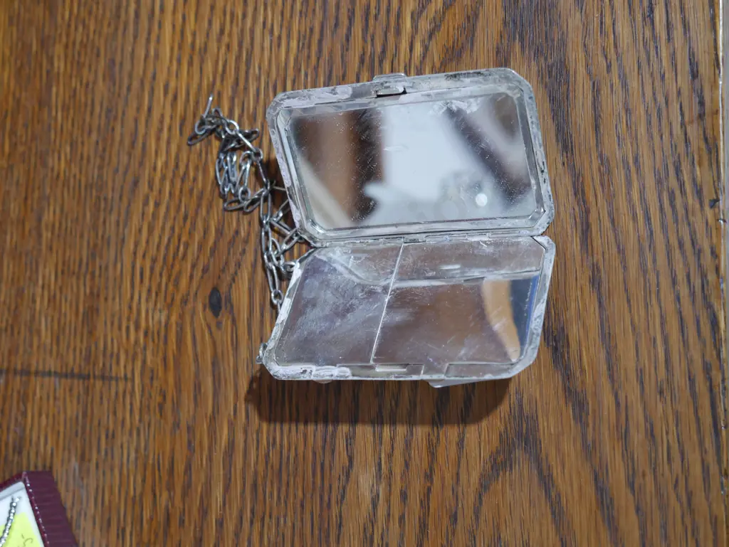 Sterling silver compact Image 1++