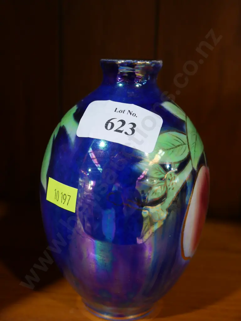 Vase Image 1++