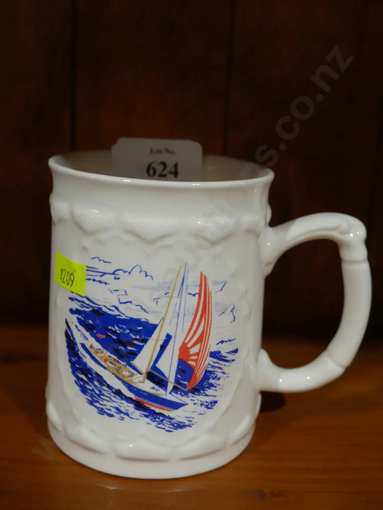 Crown Lynn sailing mug Image 1++