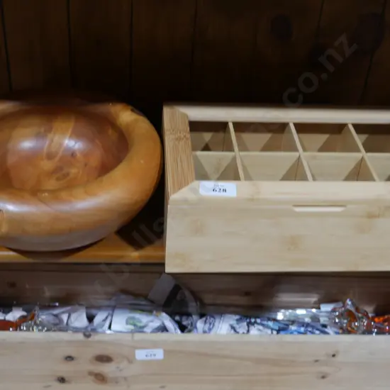 Wooden bowl, wooden display box