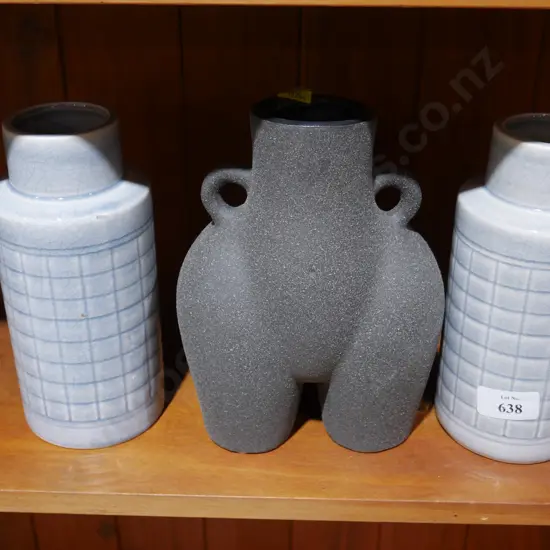 3 vase