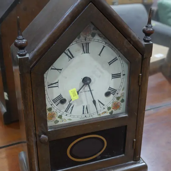 Wooden mantle clock