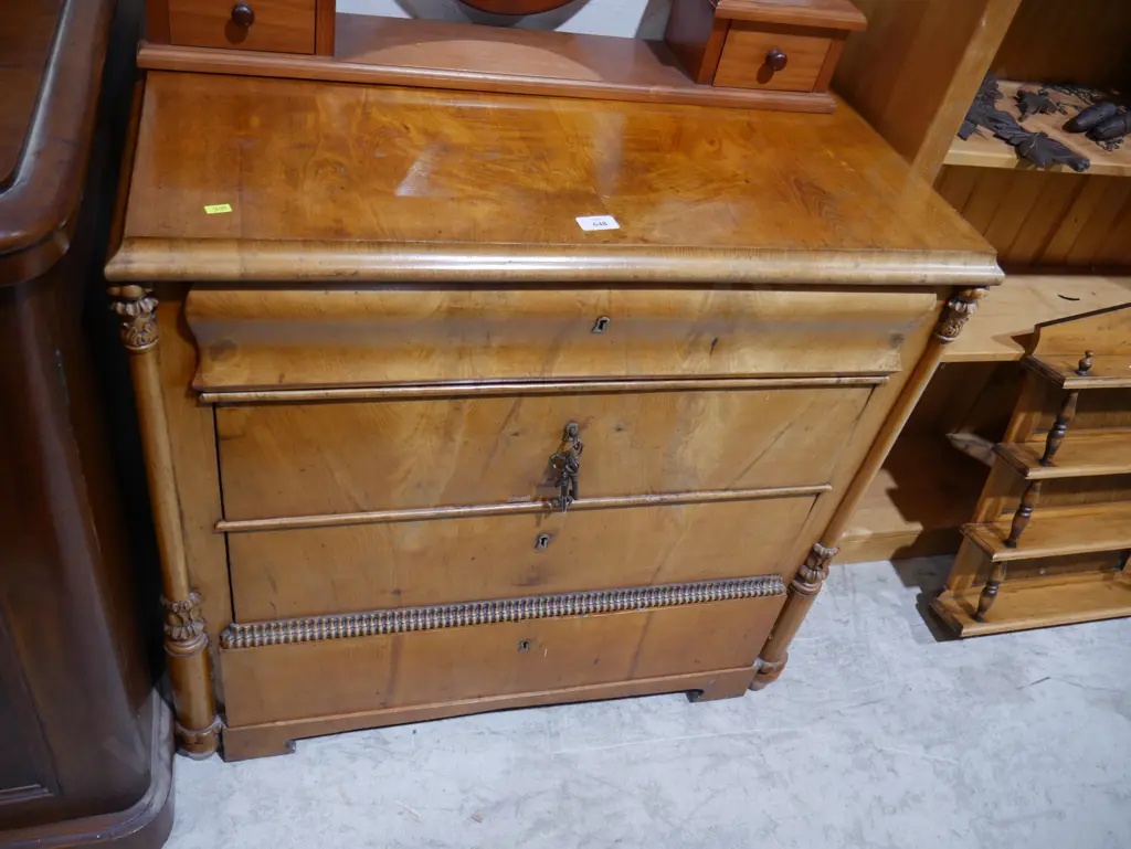 Chest of drawers Image 1++