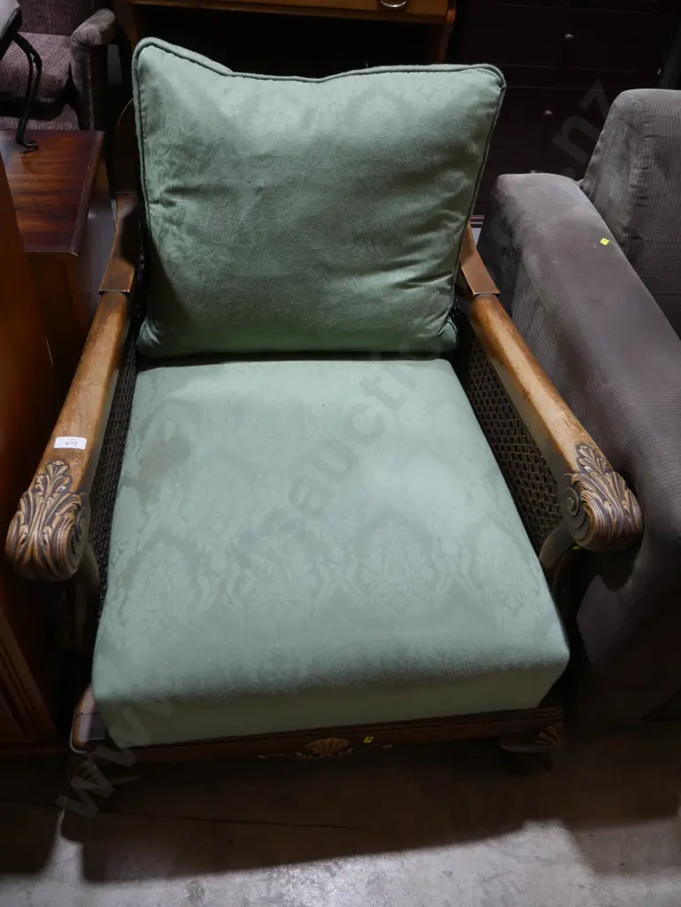 Bergere elbow chair Image 1++