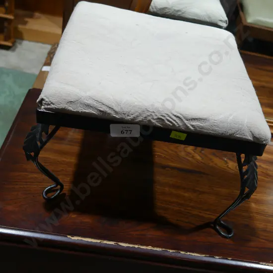 Foot stool