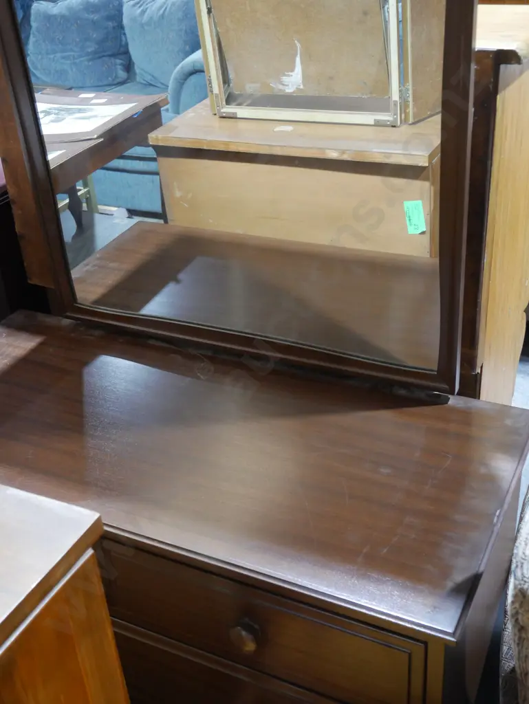 Mirror back dresser Image 1++