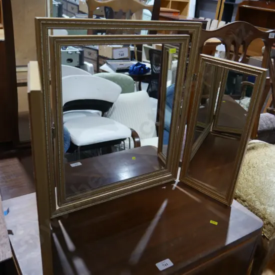 Three section table mirror