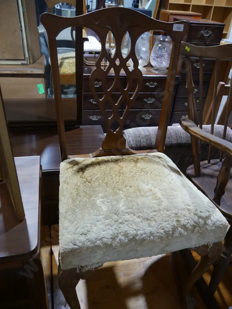 Dining chair Image 1++