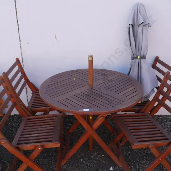 Folding wooden outdoor setting and sun umbrella
