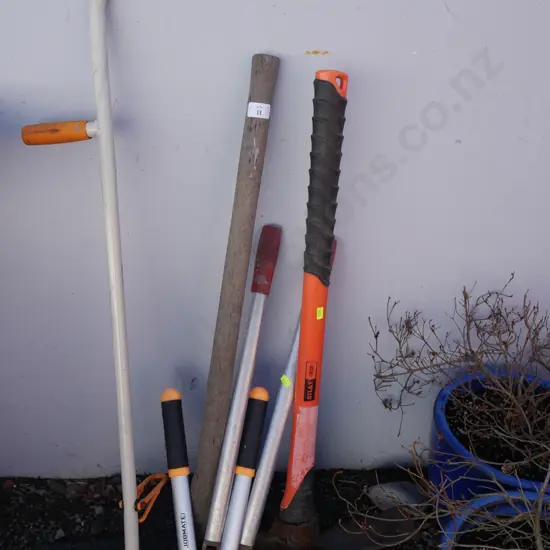 Garden tools