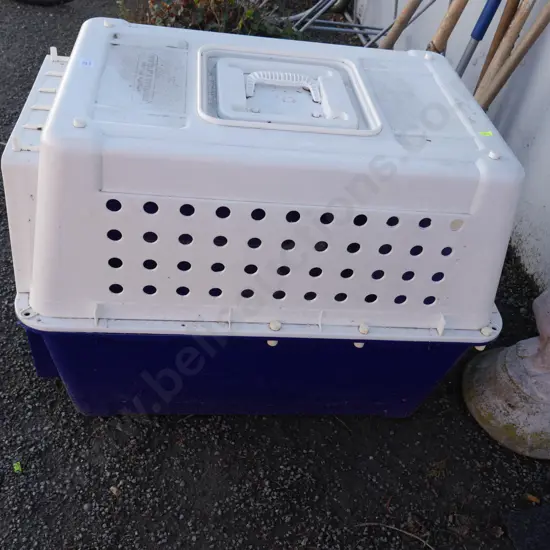 Pet crate
